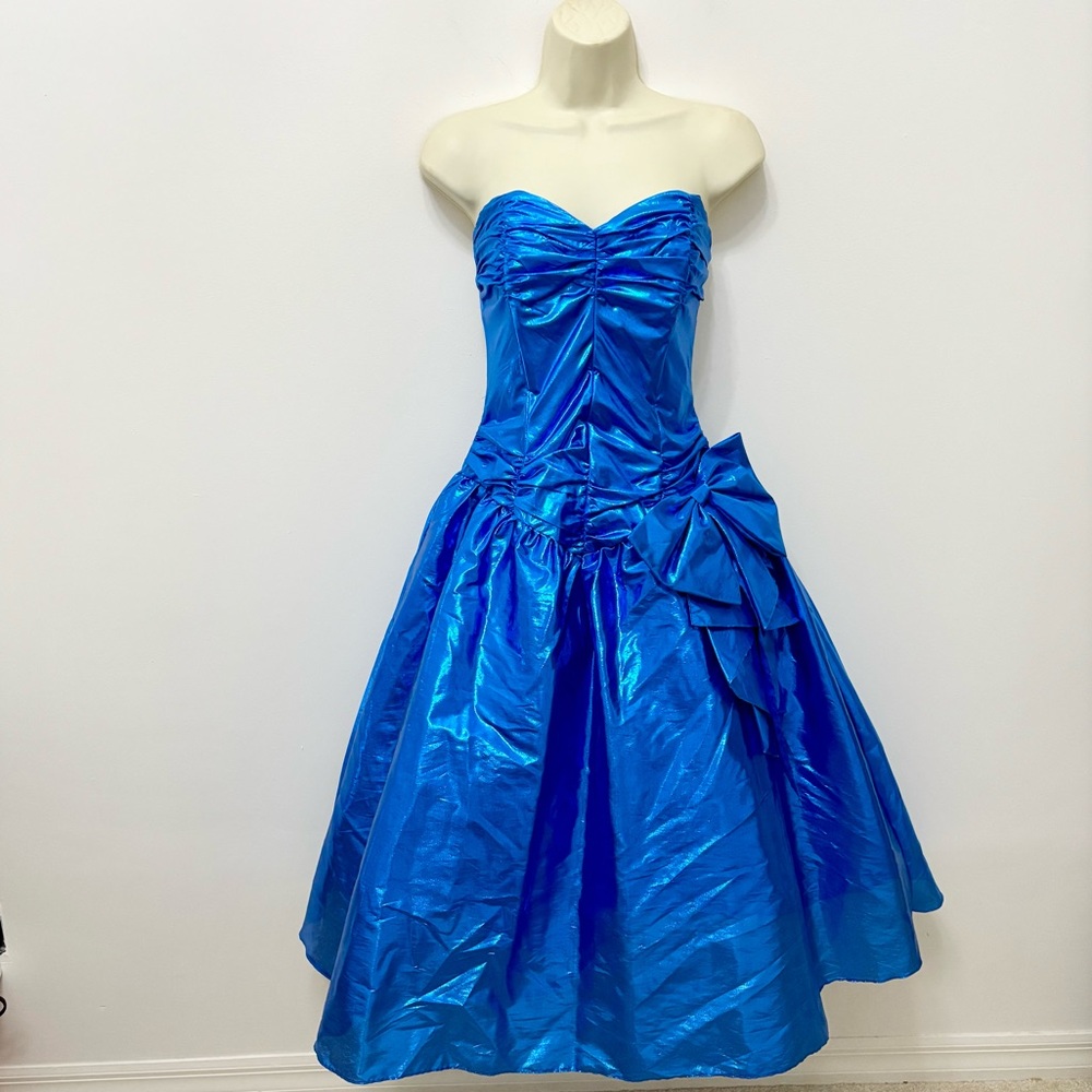 Vintage 80s Metallic Blue Prom Dress Full Skirt Lamé Party Size Small Roberta